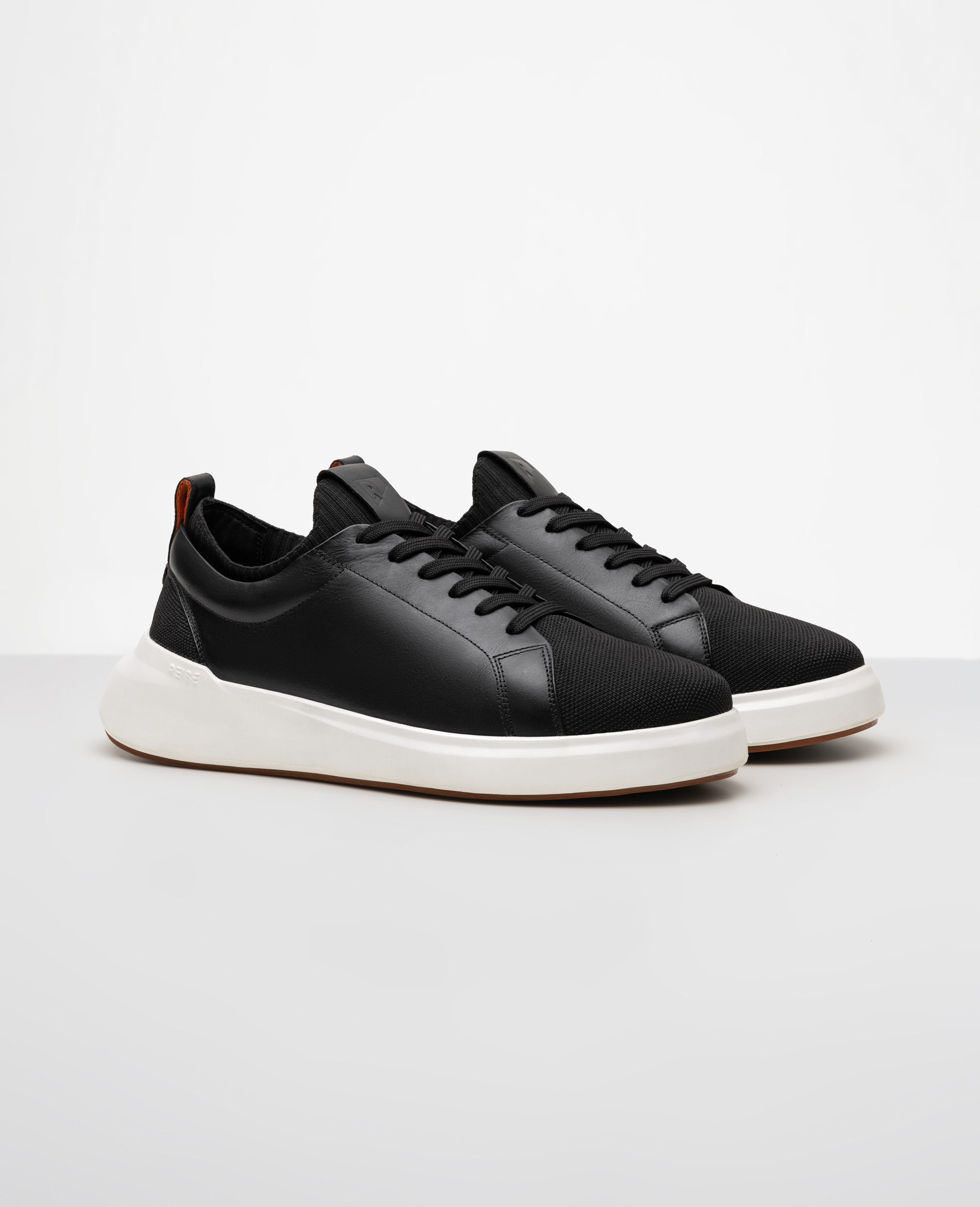 Tenis Casual Preto RS Knit GT Lateral externa