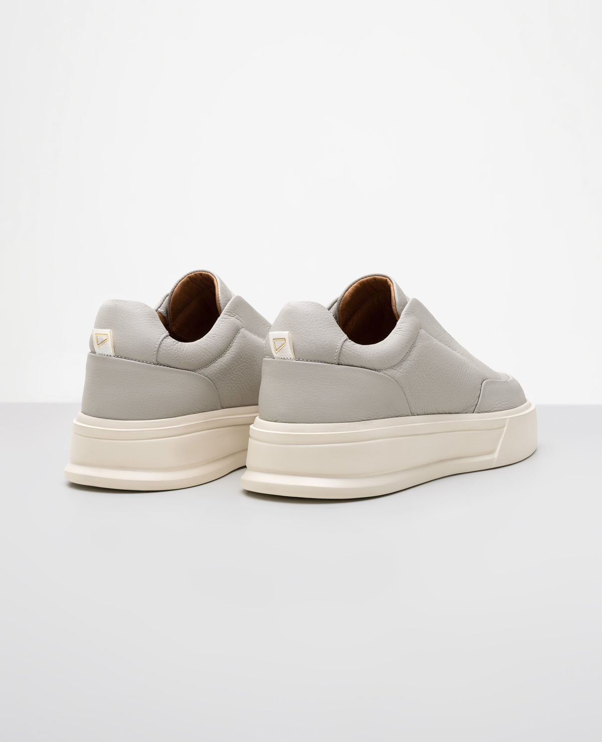 Tênis Casual Phantom Slip-On Off White