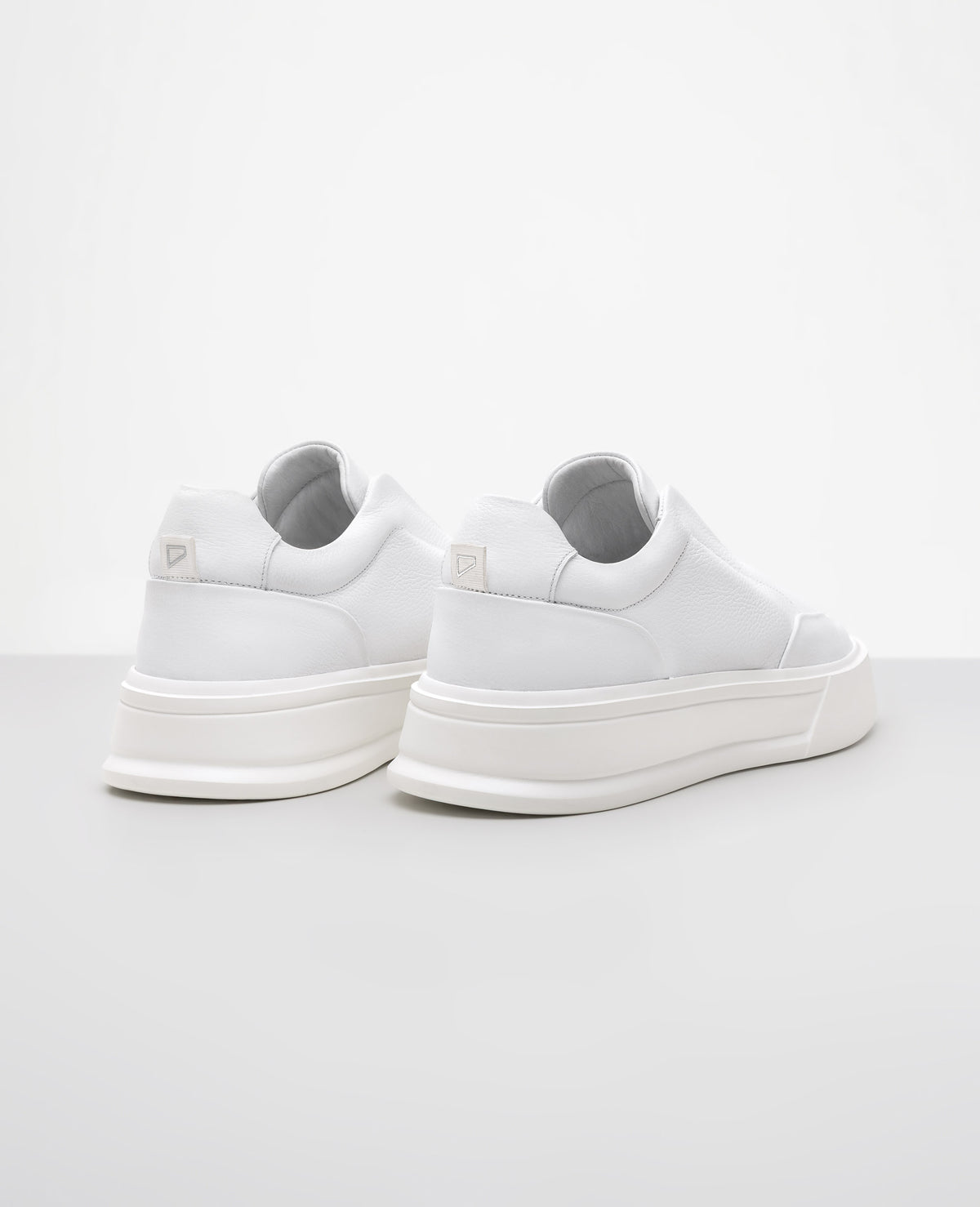 Tênis Casual Phantom Slip-On Branco