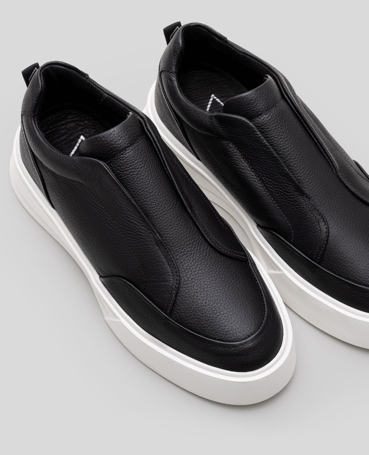 Tênis Casual Phantom Slip-On Preto