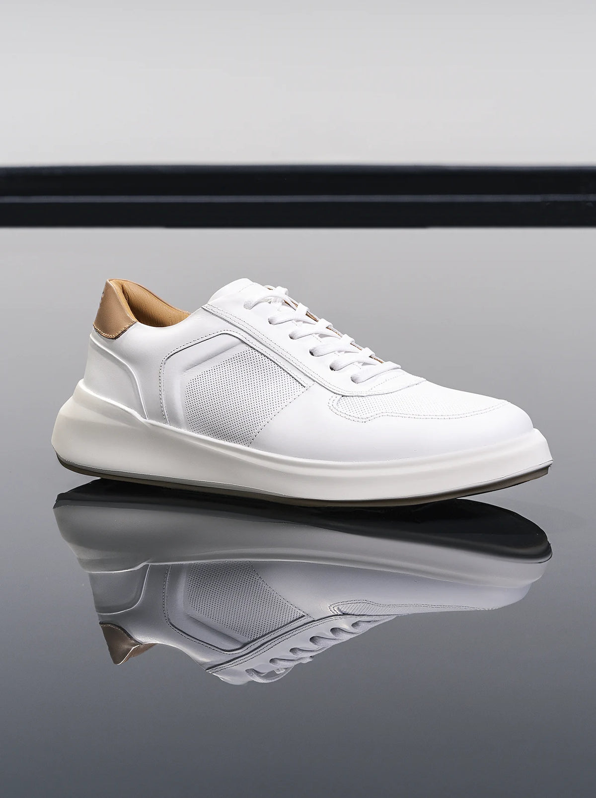 Tênis Casual Branco 911 GT