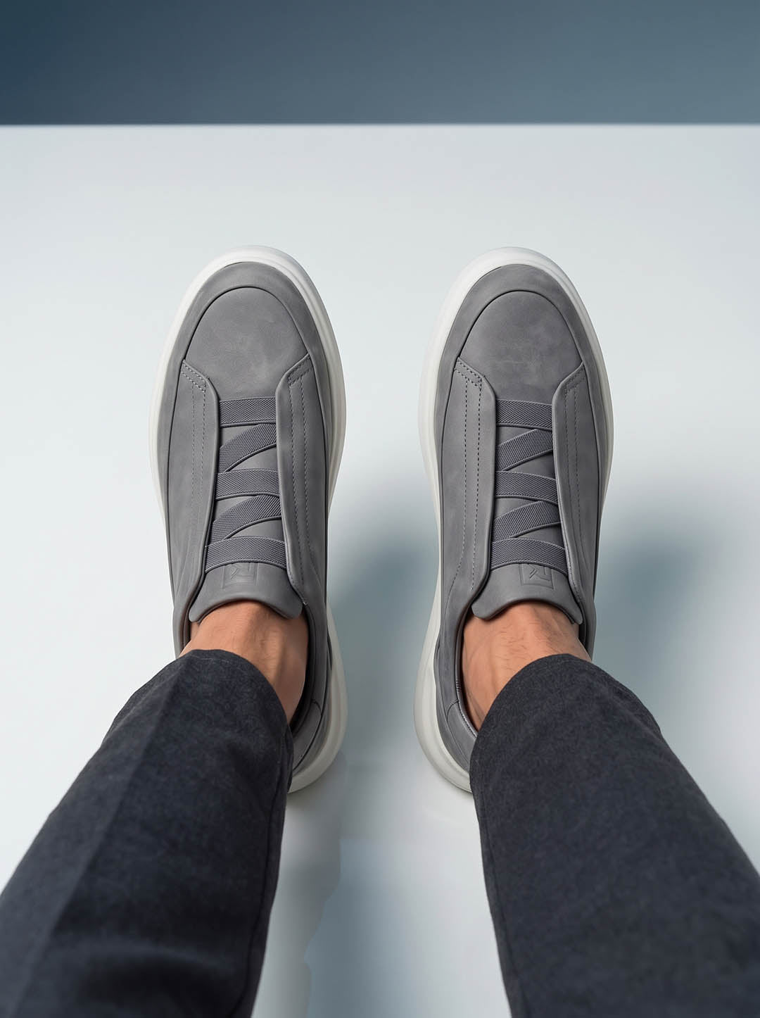 Tênis Casual Nobuck Cinza RS7 GT