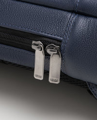 Kit Ambition Couro Azul Marinho | Mochila + Necessaire