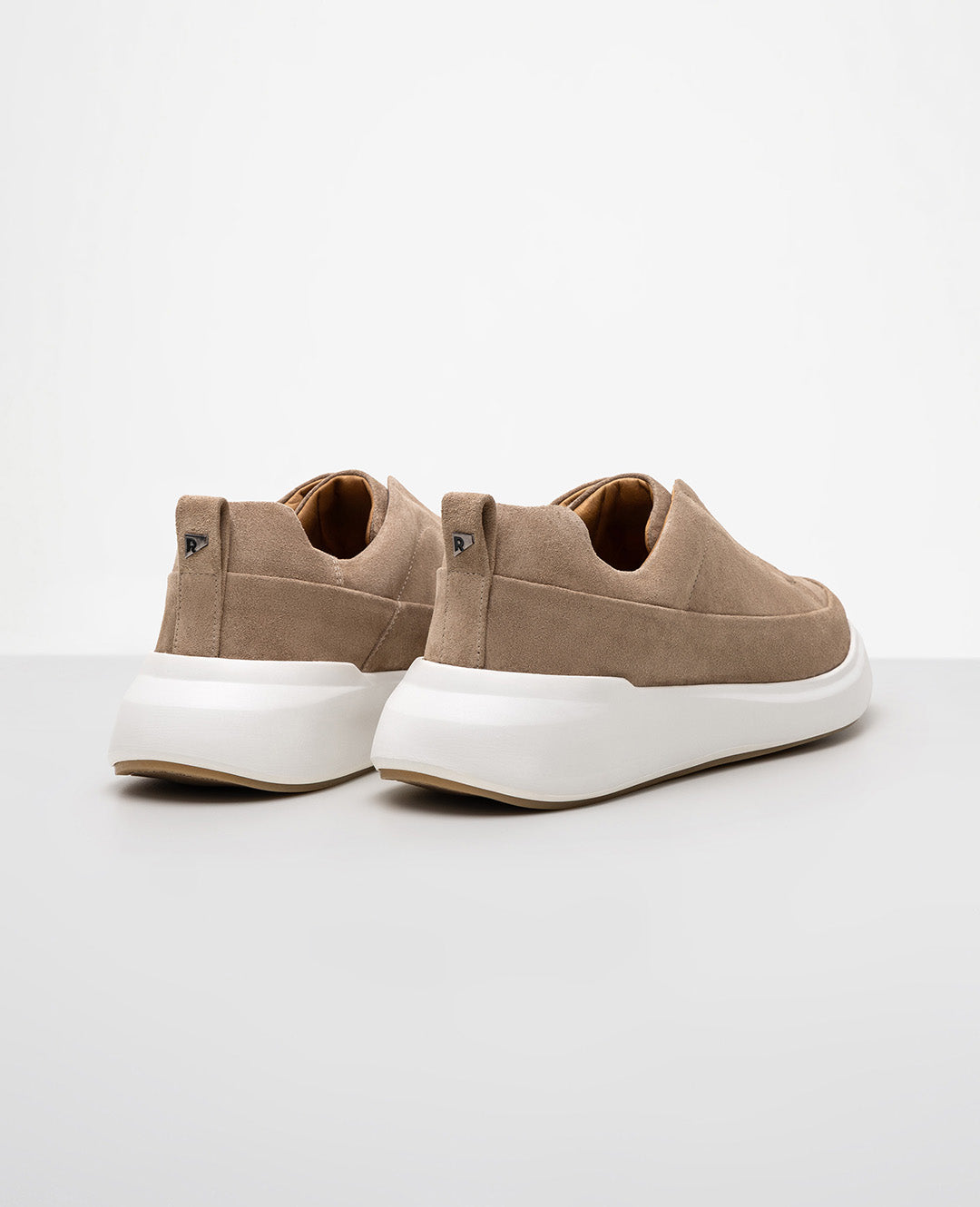 Tênis Casual de Camurça Areia RS7 GT