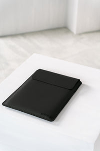 Case Notebook Couro Preta | Stuttgart