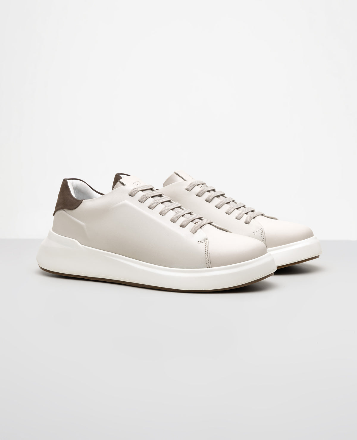 Tênis Casual Off White RS6 GT