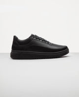 Tenis casual all black RS7 Reise em couro nobre vista 3/4