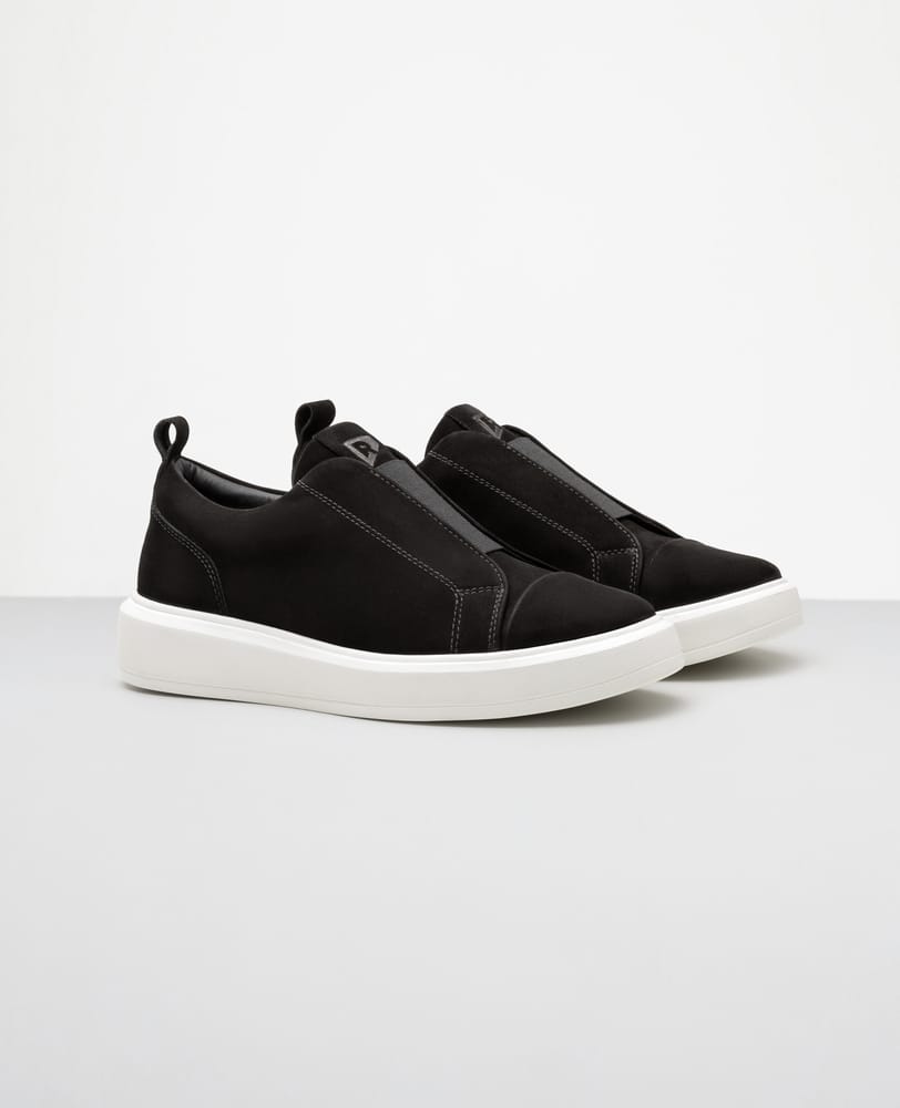 Tenis casual nobuck preto Macan e vista lateral externa