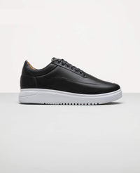 Tenis casual preto RS7 Reise em couro nobre vista 3/4