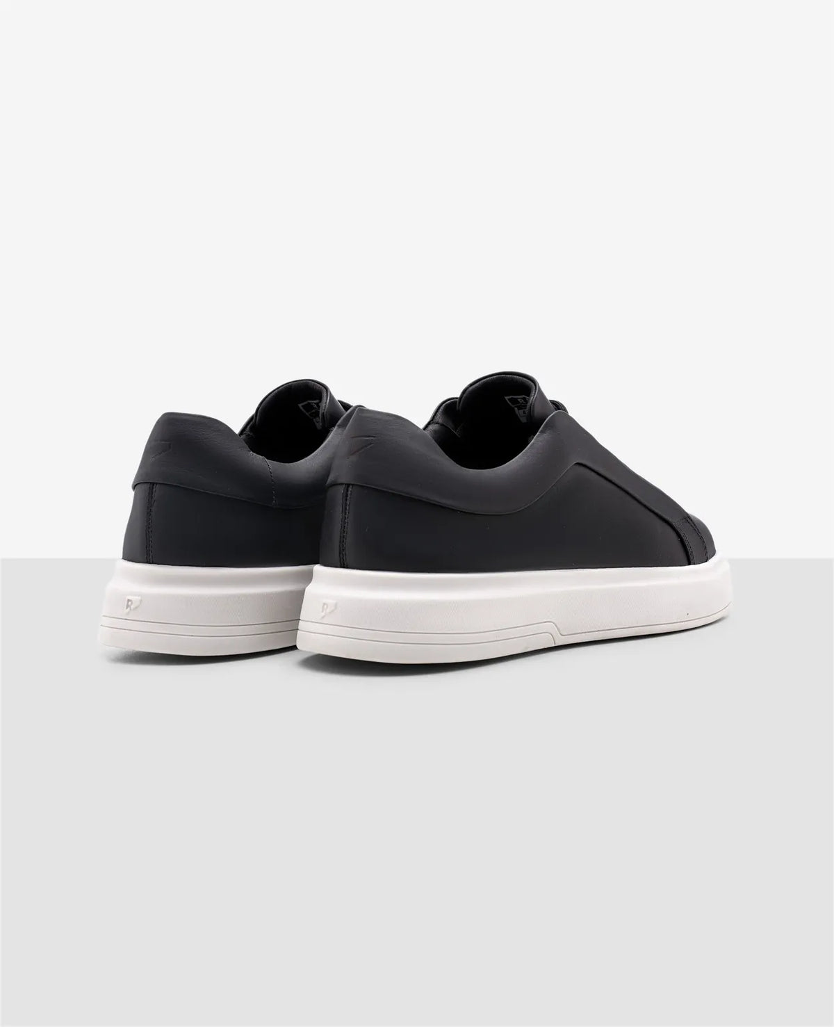 Tênis Casual Preto RS8 Avant