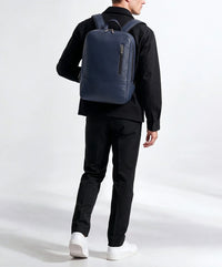 Mochila de Couro Azul Marinho Ambition